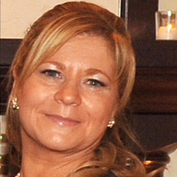 Meet your Posher, Natalie - Picture 1 of 1